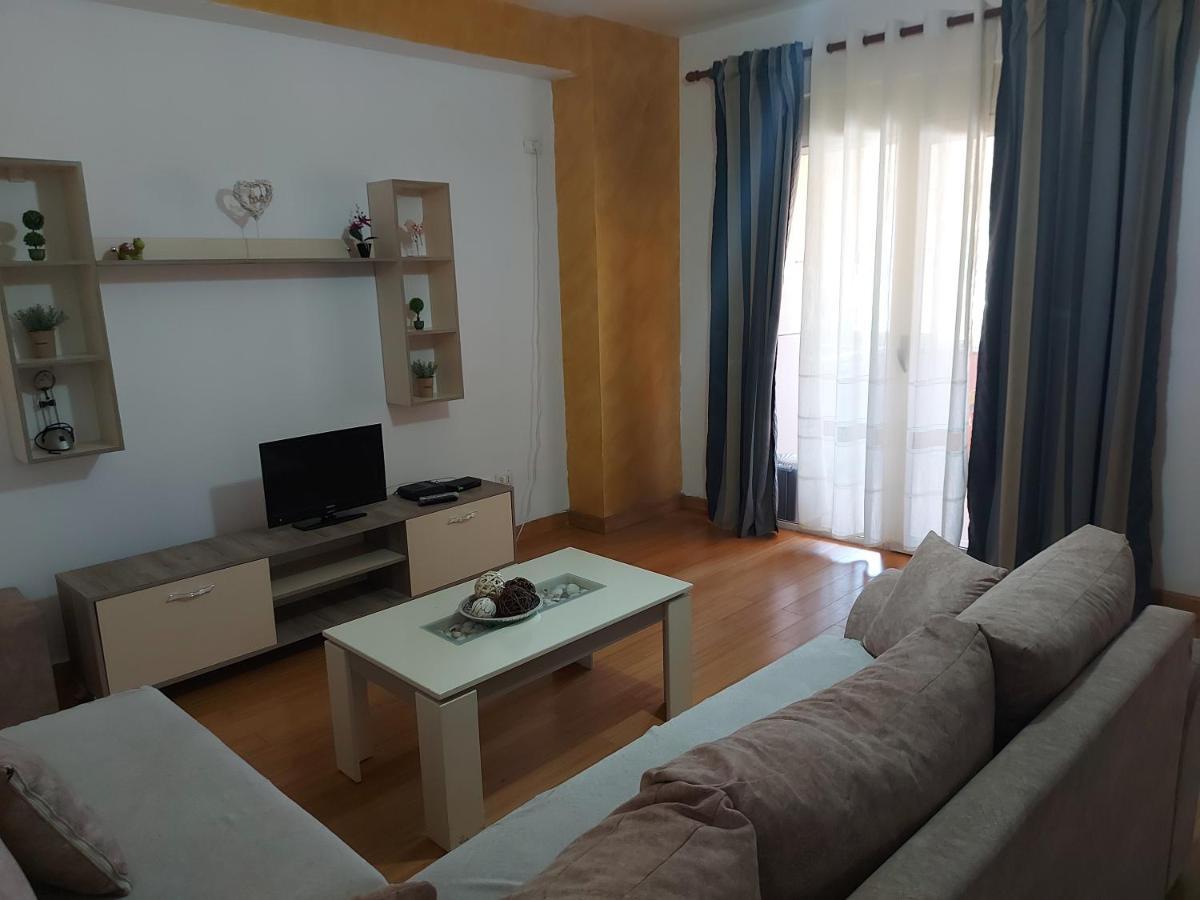 Nm - Apartment 2 Durrës Buitenkant foto